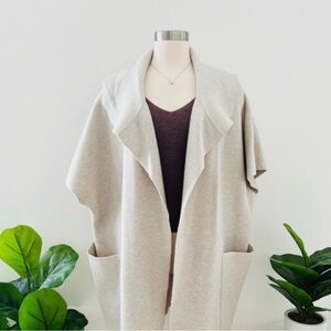 Anthropologie AKEMI+KIN Cream Women's Poncho